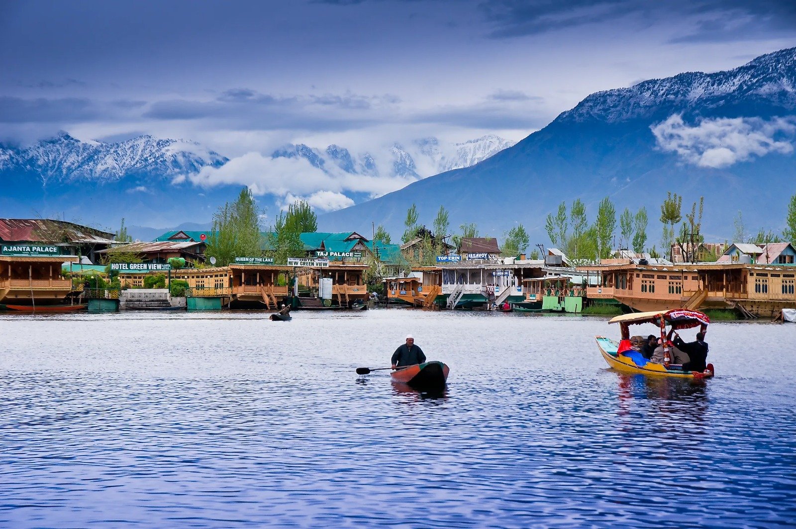 Dal Lake